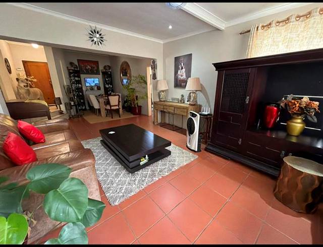 FARM FOR SALE IN CHARTWELL